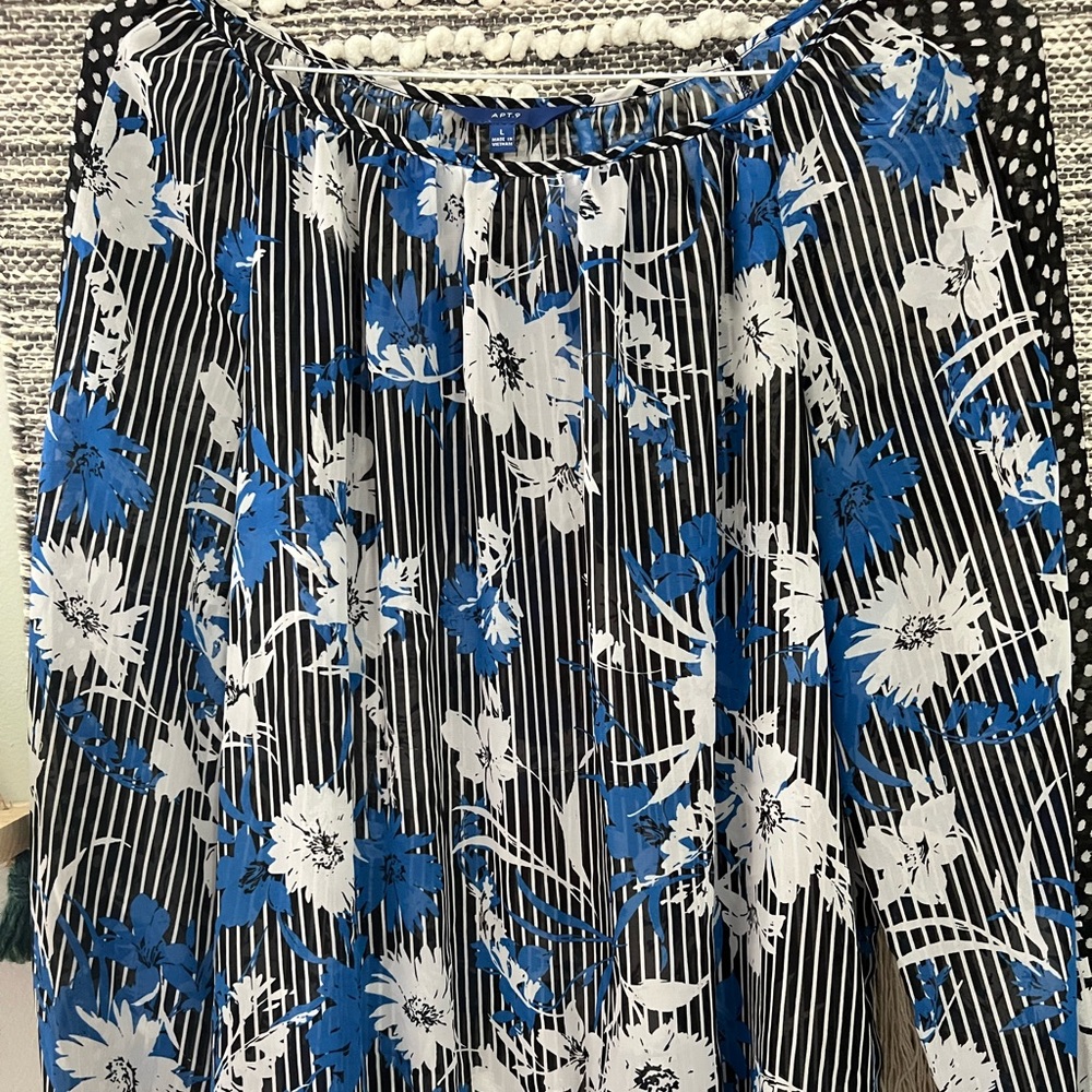 Woman’s blouse
